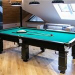 більярдний стіл